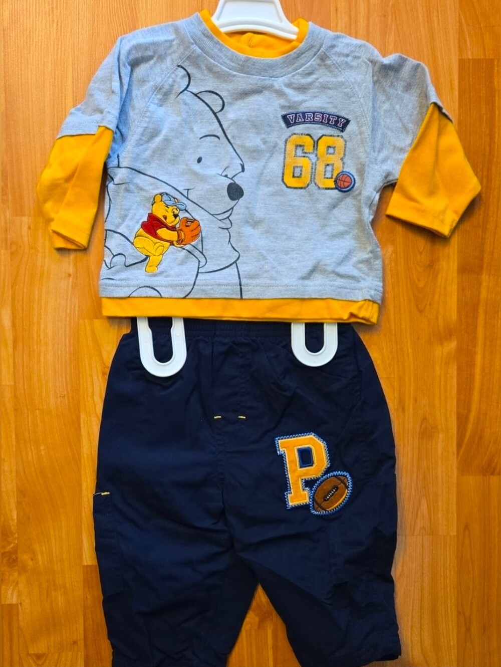 Vintage Winnie the Pooh 2pc Infant sz 12months set Top and pants Navy Blue/Gray